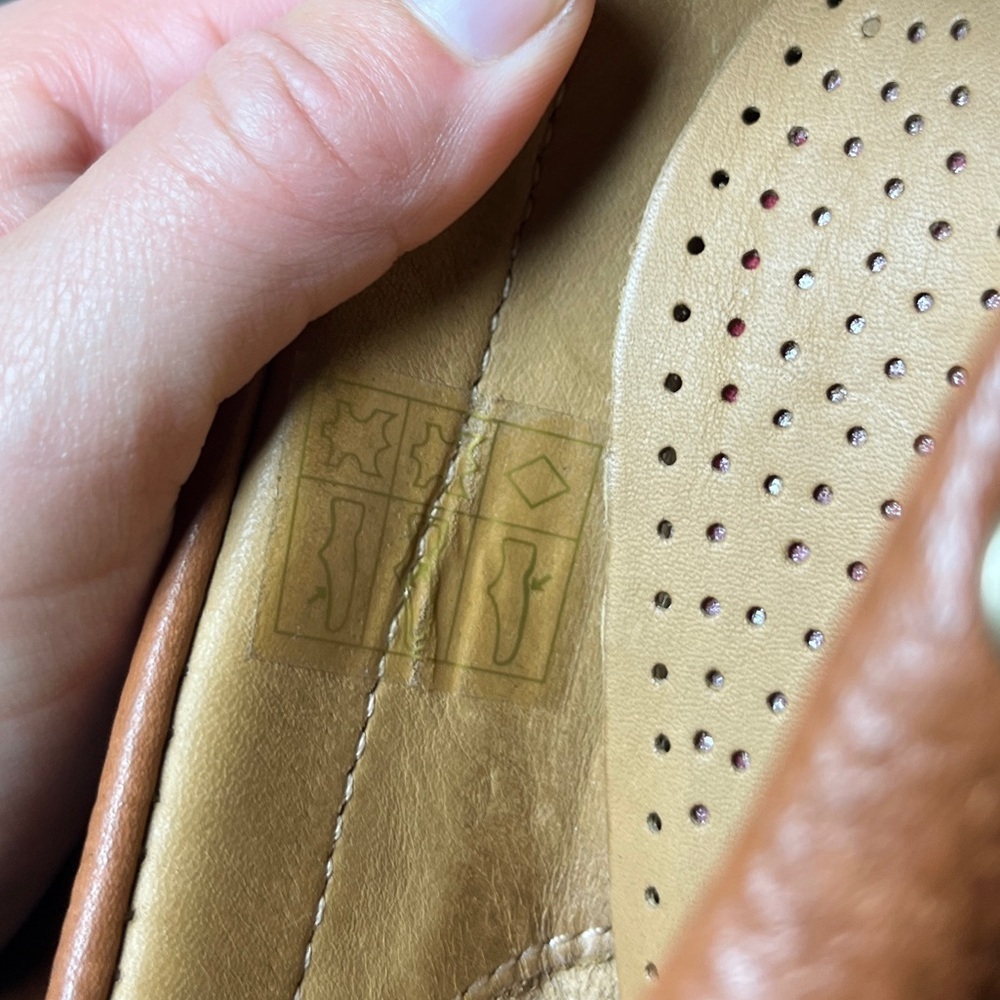 J Crew Camden Crepe-Sole Slip-On Loafer in Pebbled Leather BE388 sz 8.5 - Picture 11 of 14